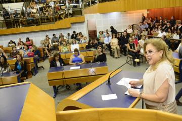 Câmara realiza homenagem às mulheres de carreira jurídica