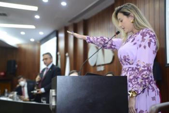Tomam posse superintendentes e ouvidores da CASAG, coordenadores da ESA-GO e diretoria do CEL da OAB