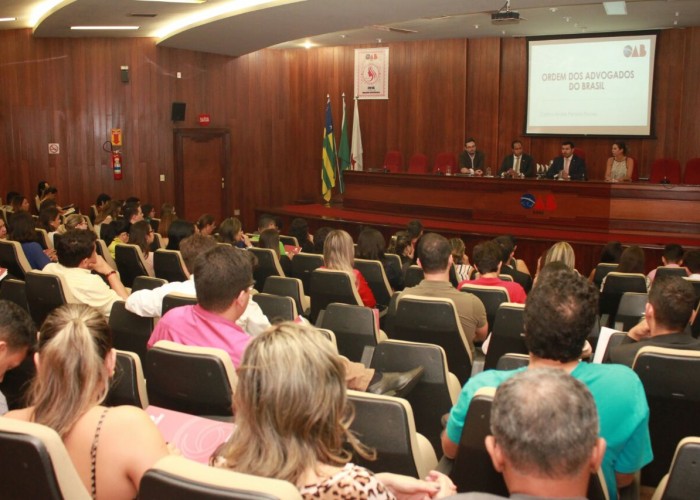 Prática da redação jurídica é tema de palestra na OAB-GO