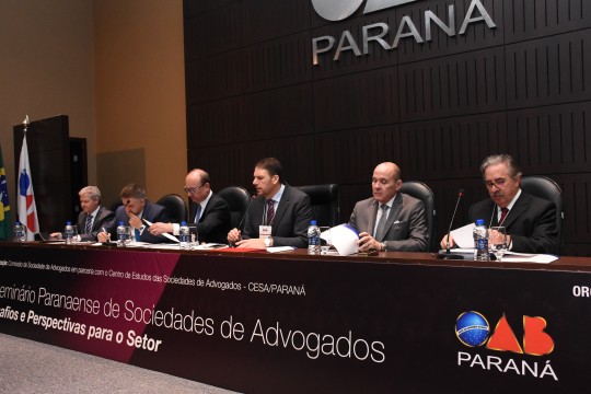 CSA-GO participa do I Seminário Paranaense de Sociedades de Advogados