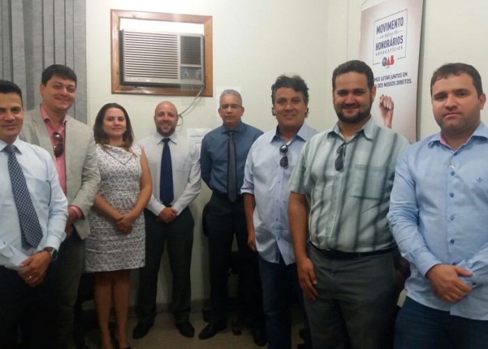 OAB-GO instala computadores na subseção de Uruaçu