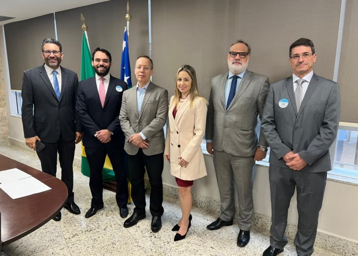 Em visita do TJGO, CDE e Ceref discutem a advocacia empresarial