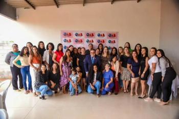 Subseção de Valparaíso de Goiás homenageia mulheres advogadas