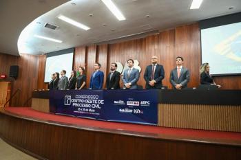Temas atuais por meio da teoria e prática marcam abertura do 1º Congresso Centro-oeste de Processo Civil