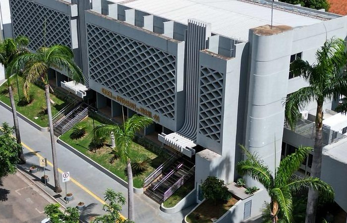 OAB-GO divulga edital para a contratação de empresa para troca de elevadores da sede da Seccional, ESA e ME