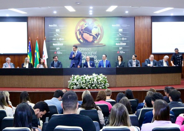 Abertura do Congresso Internacional de Direito Constitucional do IGDC destaca posse da nova diretoria, homenagens e palestra inicial