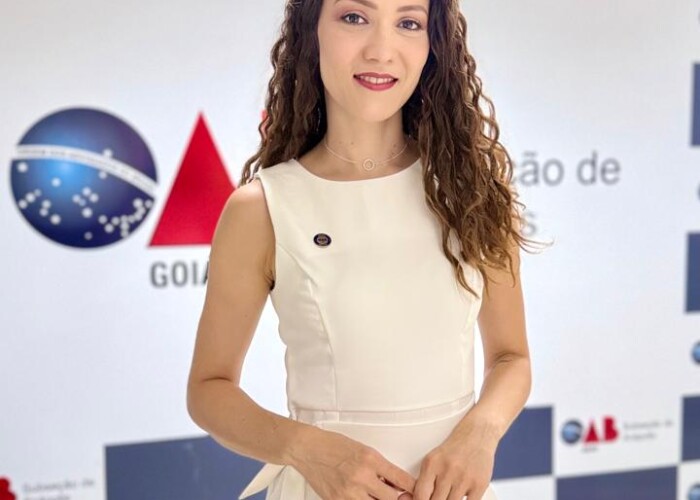 Juliane Ferreira é designada presidente interina da Comissão da Mulher Advogada da OAB-GO