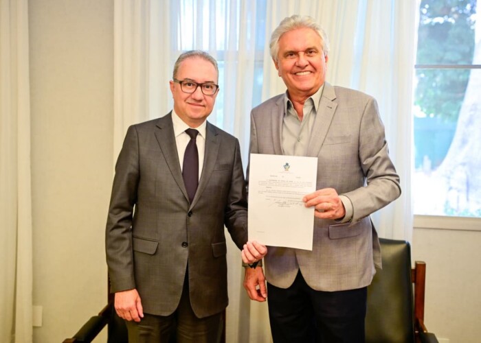 OAB-GO parabeniza novo desembargador oriundo do Quinto Constitucional da Advocacia, Augusto César Rocha Ventura