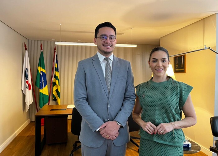 Thiago Nepomuceno toma posse como vice-presidente da Comissão Especial de Direito de Energia