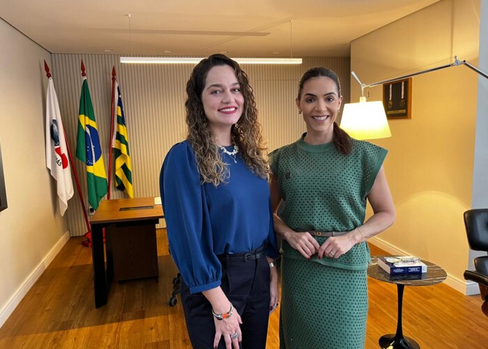 July Cristiny Ferreira é empossada vice-presidente da Comissão Especial de Saneamento