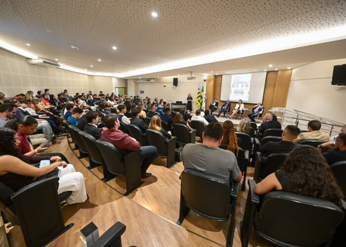 Entre música, narrativa e Direito: OAB-GO marca o encerramento da ESA Cultural com noite especial