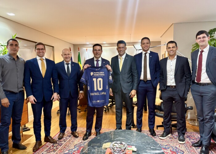 Da América para o Mundo: Seleção OAB-GO Master 11 embarca para o Mundial da Advocacia na Espanha